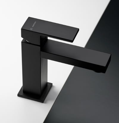 ERGO-Q 66412 valamusegisti – kroom, must matt