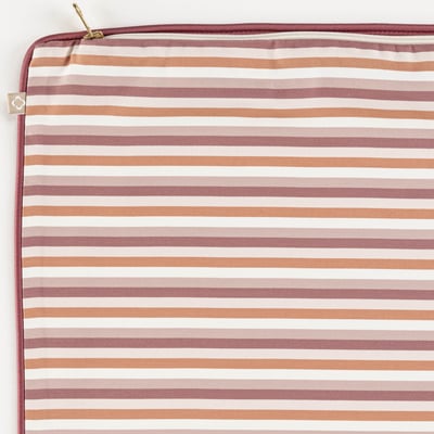 Celso de Lemos BAYA pillowcase: A striped duvet cover laid flat, with piping and a zip along the edge