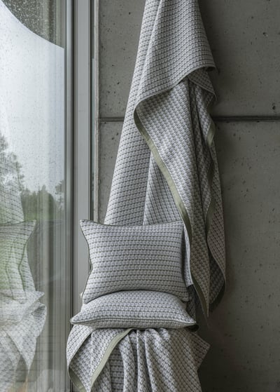 SAVEUR cushion cover