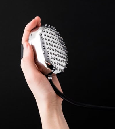 Z94750 3-funktsiooniline masseeriv käsidušš, silikoonist käepide – kroom